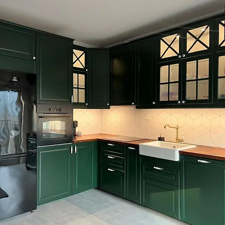 Modern Near Posnania شقة بوزنان